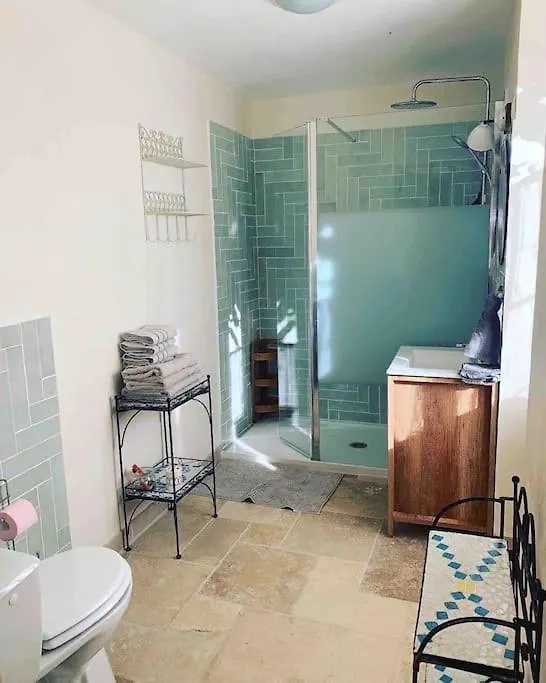 La Petite Maison De Larroque Cassagnes  0*, Cassagnes (Lot)