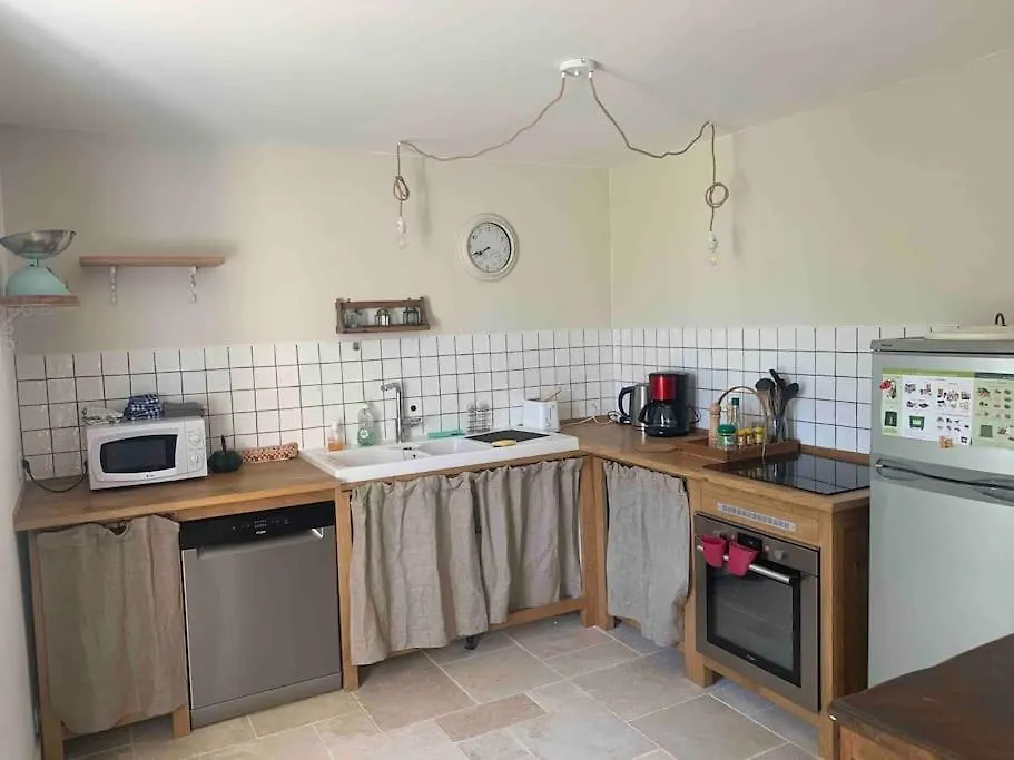 Holiday home La Petite Maison De Larroque Cassagnes